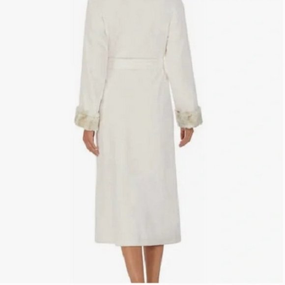 Carole Hochman Long Plush Wrap Robe Ivory Small NWT - Picture 2 of 4
